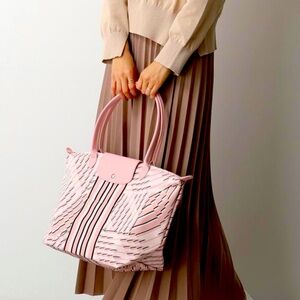 Longchamp tote  👜- like new